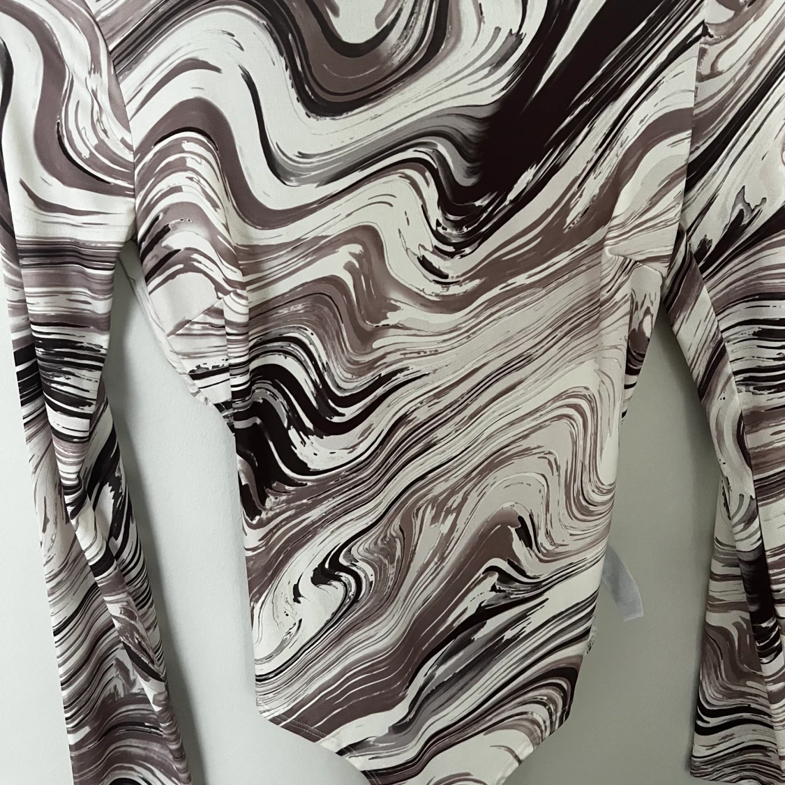 Body från Nelly  - 91