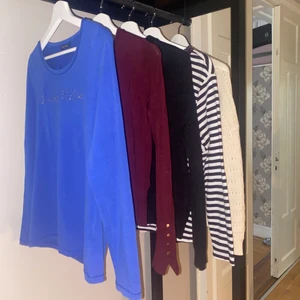 Tröjor  - Massa fina tröja. Lagt upp enskilda annonser på de i min profil, så det är bara att kika<3 pris från 120kr till 180kr. Storlekar S-M😚