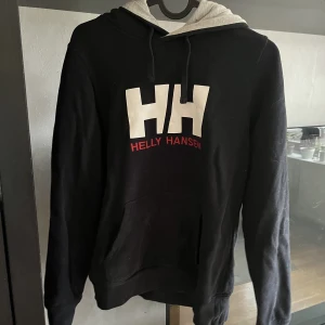Hoodie HH - Helly Hansen tröja, knappt använd
