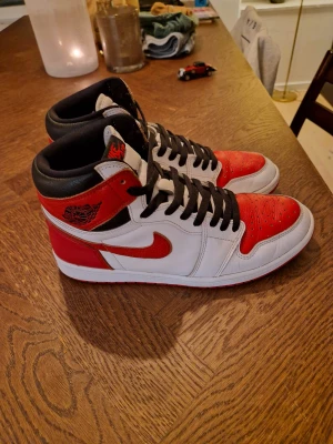 Jordan 1 Heritage - Bra skick! Kartong saknas tyvärr