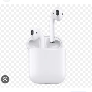 air pods  - säljer mina air pods, då ja har köpt air pods pro, dem har blivit använda några få tal gånger, ifall ni har några frågor eller vill ha bild på dem är de bara och skriva, kom gärna med bud!