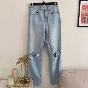 Jeans jättefint skick - Använda fåtal gånger! Perfekt skick. 