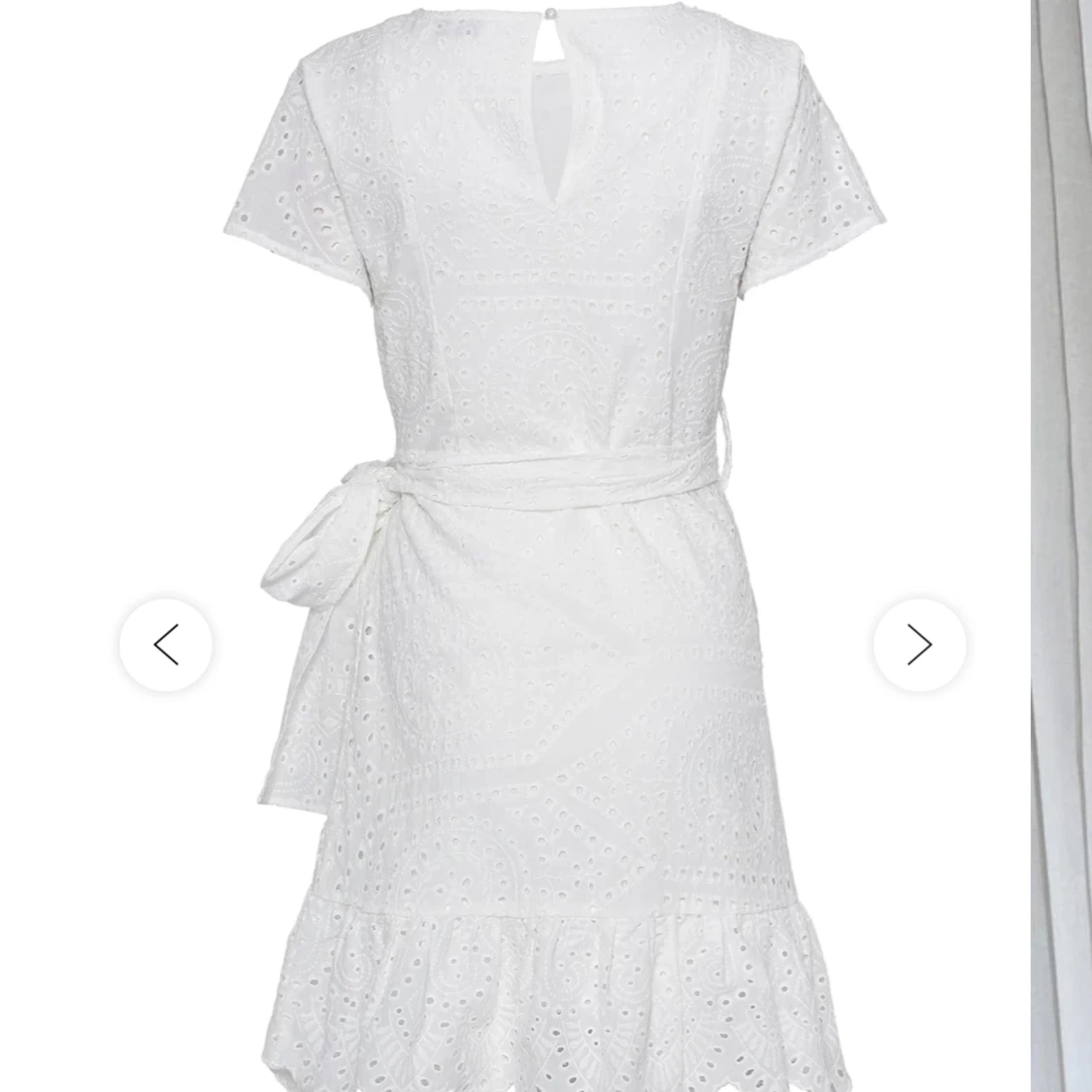 BYIC vit klänning  - 91