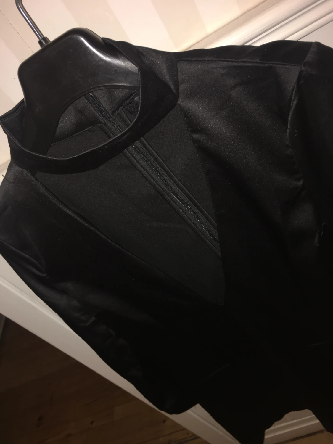 Satin klänning - 90