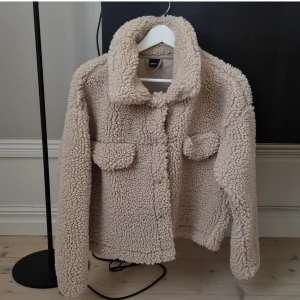 Teddy jacka - Jättefint skick. Storlek Medium.