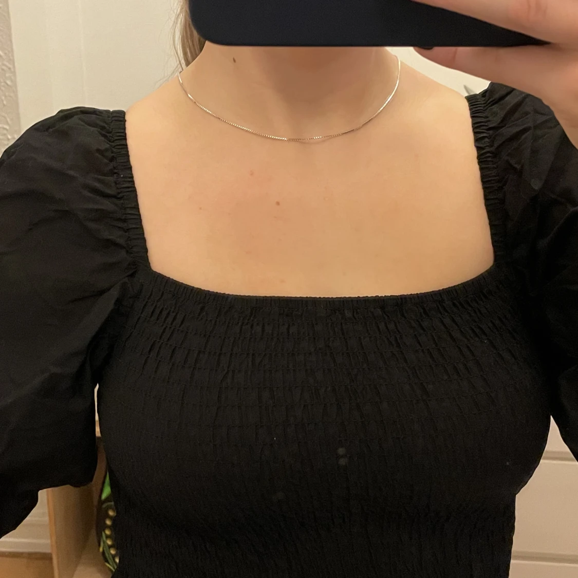 Tight tröja med puffärmar - 90