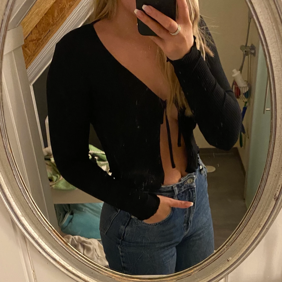 Ribbad tröja men snörning fram - 90