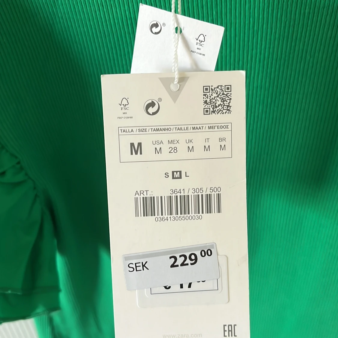 Grön Zara klänning - 91