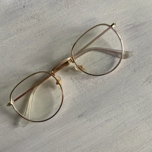 Blue light glasögon - Inte använda för de var för stora för mig