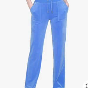 Juicy byxor - Intressekoll på mina juicy byxor. Använda ett par gånger (nypris 1099)