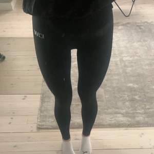Iciw tights!  - Supersnygga bekväma seamless Icaniwill tights i bra skick! Nypris 600 💓
