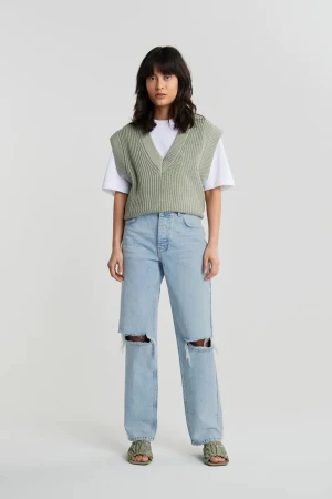 90’s raka jeans - Gina Tricot 90s petite midwaist jeans stl 34 (petite längd).  Aldrig använda, hittar inget att anmärka på.