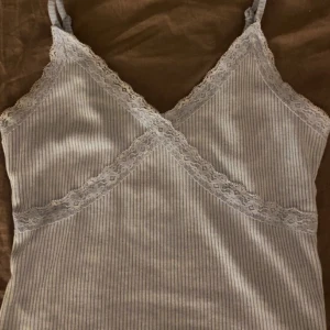 Linne  - Jätte fint blått linne ifrån bikbok i storlek xs