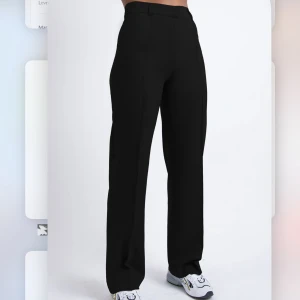 Kostymbyxor Madlady - Kostymbyxor från Madlady! Storlek 36 🤍 endast testade! Nypris 600 men säljer för 120kr 🤍