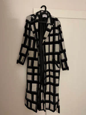 Kappa - Kappa från na-kd storlek 40 men rätt liten i storlek. Köparen står för frakt, han gå ner i pris. 