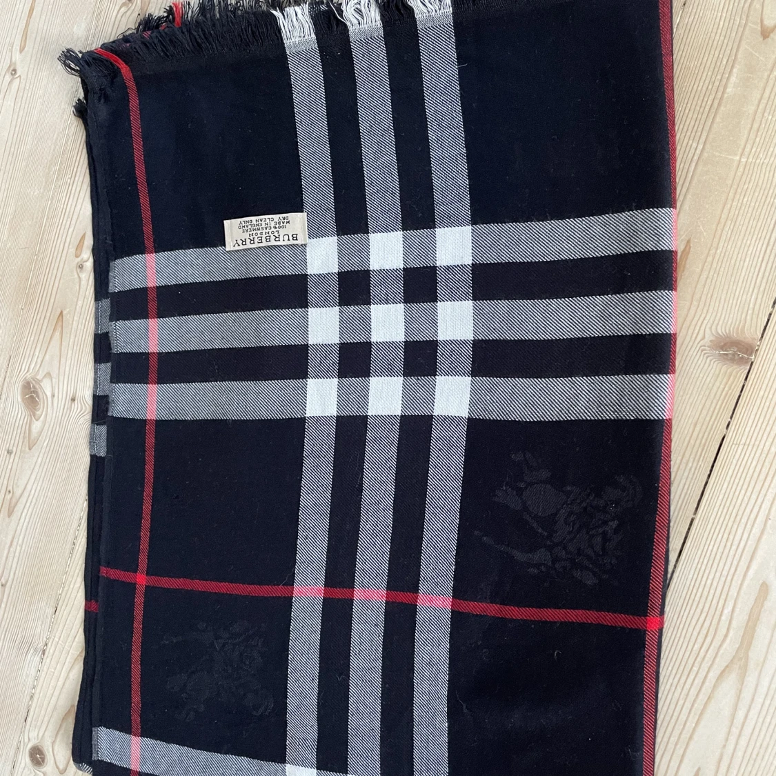 Burberry scarf