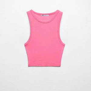 Rosa linne, Zara - Superfint rosa croppat linne från Zara som tyvärr inte passar mig, storlek S och i fint skick💗Fraktar endast och köparen står för frakten😊