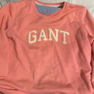 Gant tröja  - Jättefin och mysig gant tröja i rosa färg säljs för 250 i storlek L 