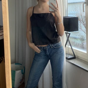 Svart satin/silke topp zara - Zaratopp! Perfekt till nyår och annan fest💓