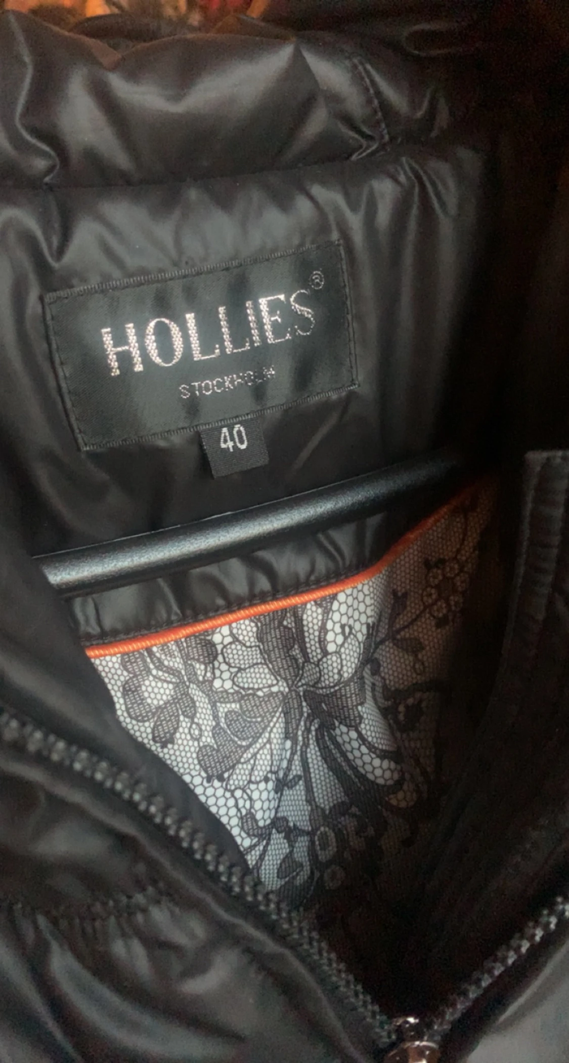 Hollies Jacka med svart päls  - 90