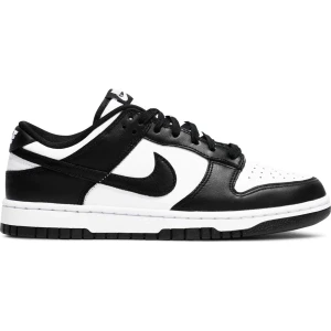 Nike Dunk Low, pandas - Jag säljer ett par helt nya panda dunk lows i storlek 40. Anledningen till att jag säljer är för att storleken är för liten för mig. Har endast använts 1 gång inomhus. Kvitto och låda finns.
