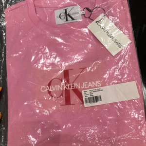 💕❤️Calvin Klein Rosa❤️💕 - Helt oanvänd.