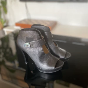 MK skor 40 ny - Storlek 40 ny