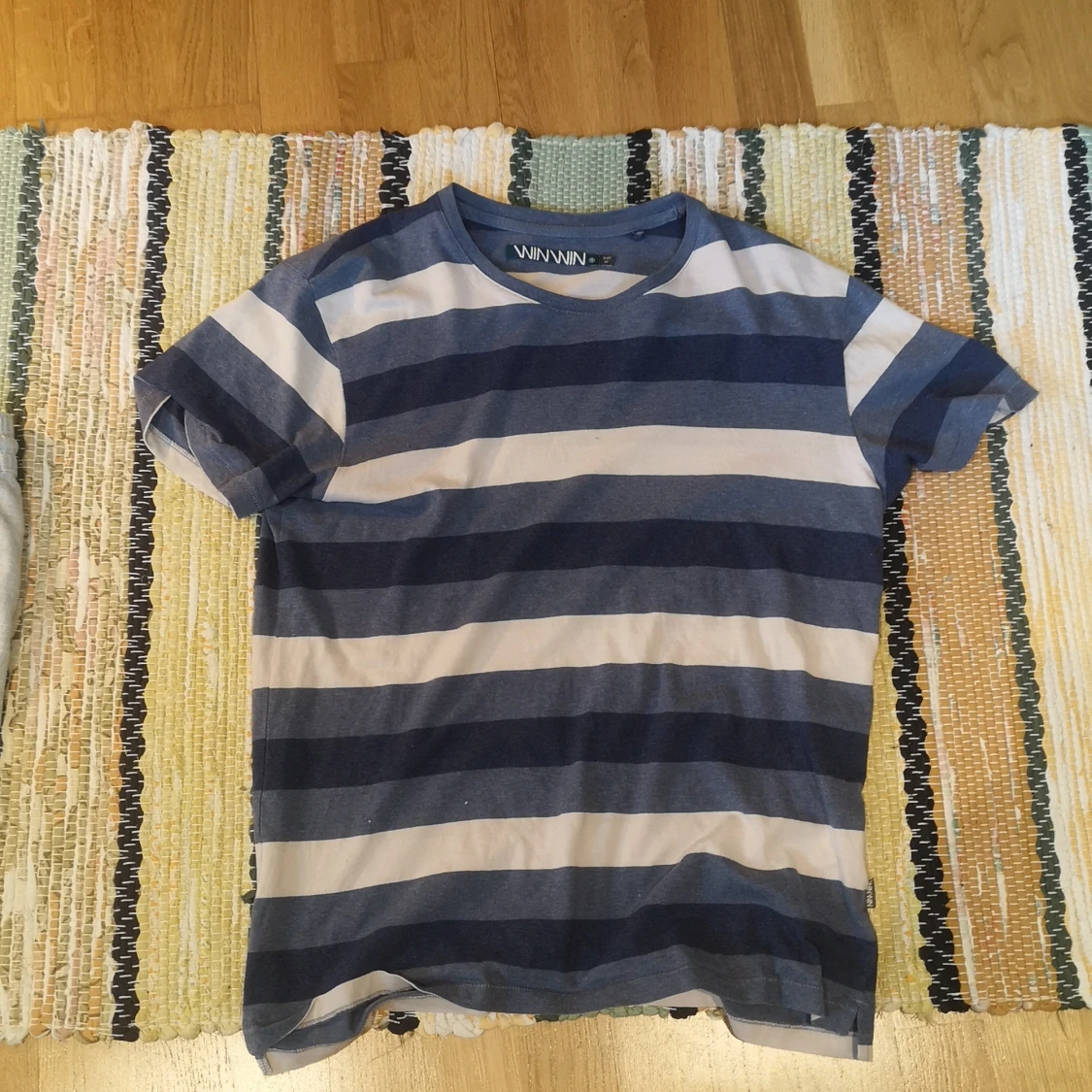 T-shirt, carlings, Medium