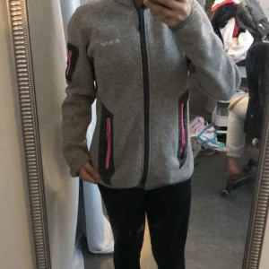 Tröja - Super fin men alldrig används