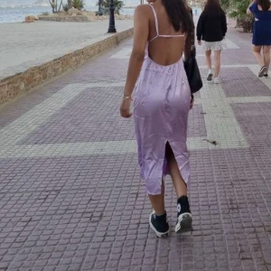 Klänning zara - En superfin lila klänning från zara! 