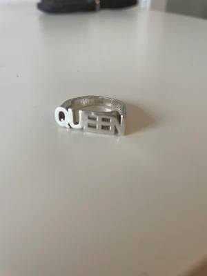 Lottahasselblad ring - Säljer min oanvända lottahasselblad ring! Nypris ca 1000kr❤️gratis frakt