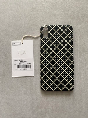 By Malene birger skal - Ett helt nytt skal som aldrig är använt! Pris kan diskuteras❤️nypris = 299kr