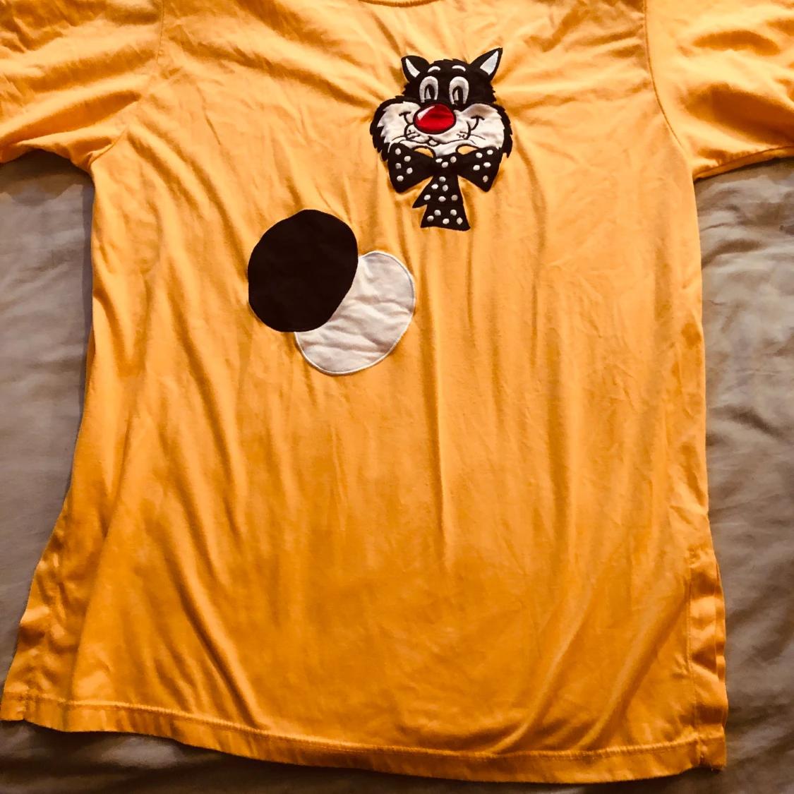 T-shirt med arm puffar 