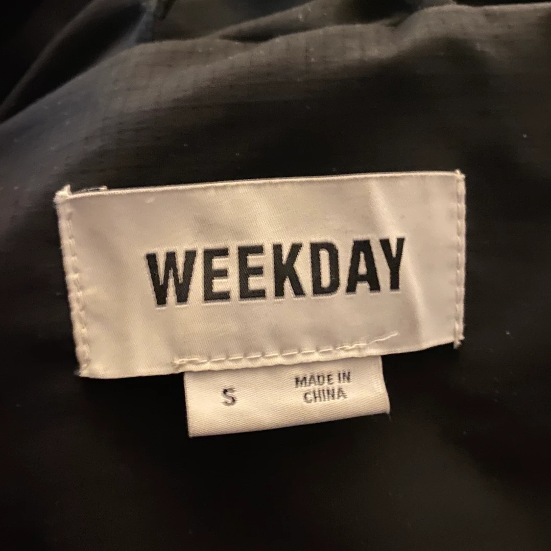 Svart pufferjacket - 91