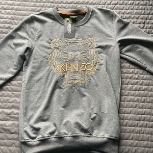 Kenzo tröja  - Aldrig använd storlek S