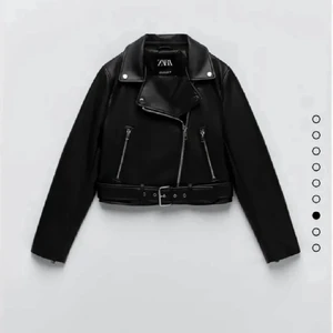 Söker skinnjacka - Söker kort skinnjacka från zara i storlek xs eller s. Den ska gärna vara oanvänd eller inte använd så mycket. Den ska kosta max 350