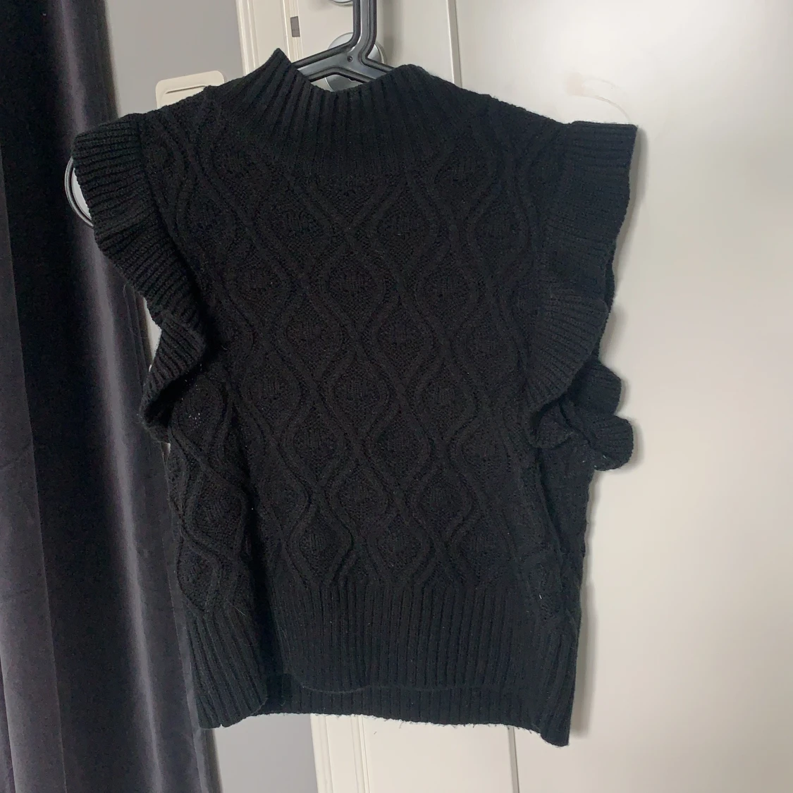 Svart stickad topp