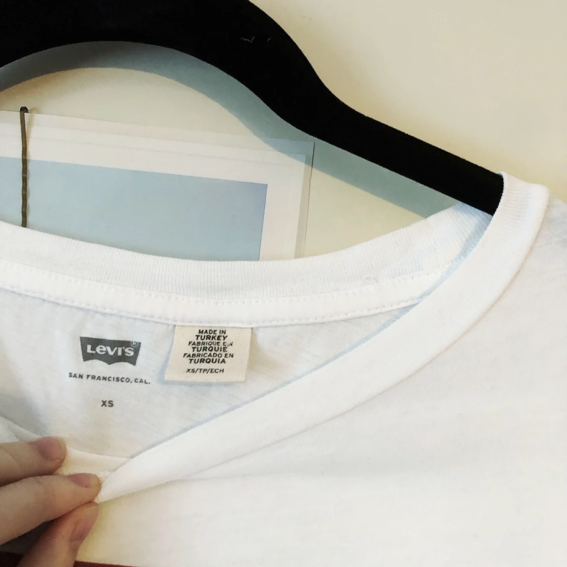 Levis / T-shirt / Strl XS / • Nyskick • - 90