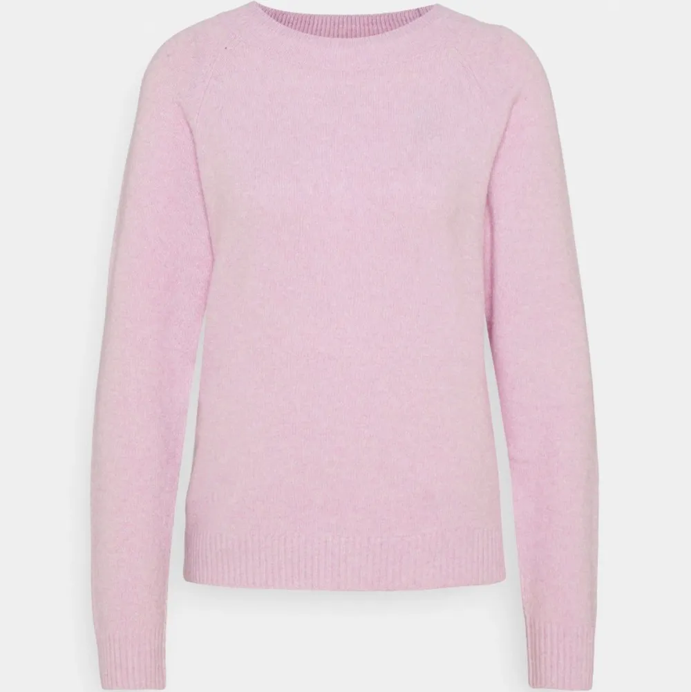 Säljer en rosa stickad tröja från märket vero Moda. Skriv privat för egna bilder eller frågor❤️ storlek xs/s. Stickat.