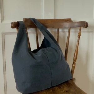 Höstkollektion  - 20 oktober släpps våran höstkollektion på instagram💙 @se.fiore