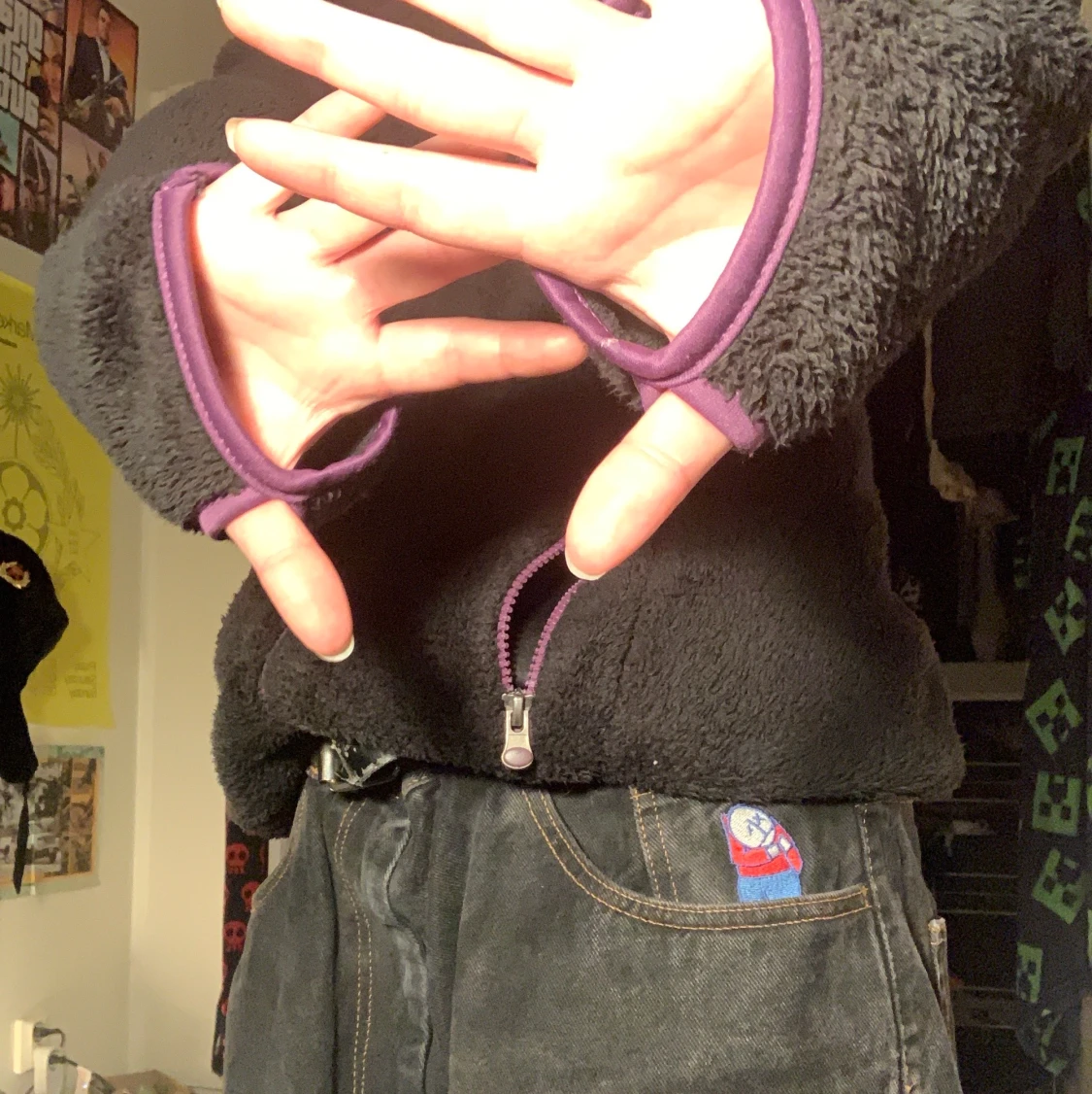 fluffig svart tröja - 90