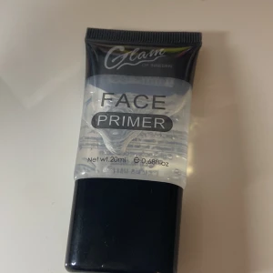 Bra för nybörjare - Primer från glam of sweden bra för nybörjare.  Oanvänd