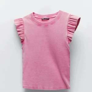 Zara topp  - Lägger ut denna fina zara toppen! Andvänd typ 2 ggr