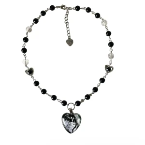 Tomie Necklace - Erbjuder gratis frakt inom Sverige 🚚💨 Betalning sker via Swish, skriv vid intresse! 💌 