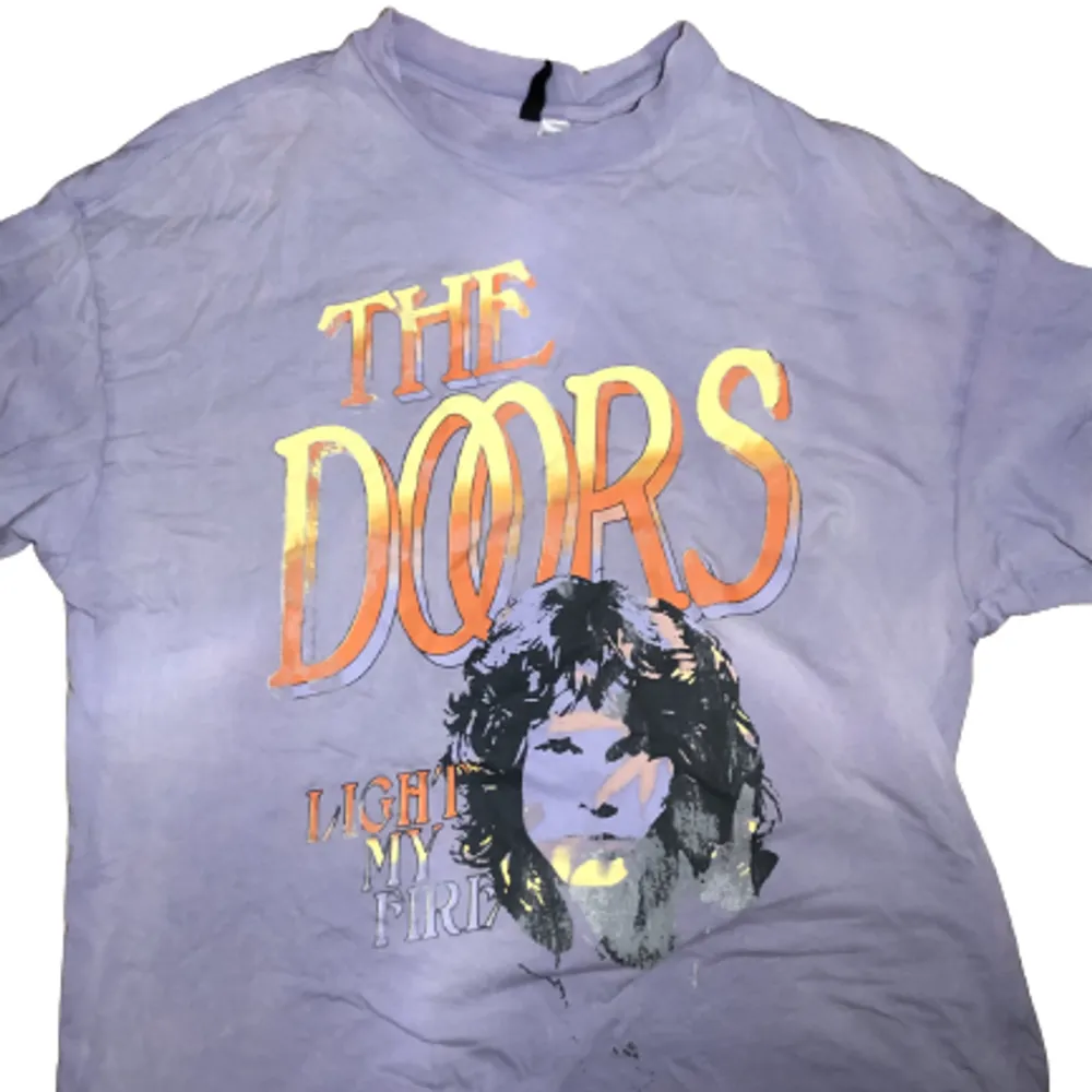 As snygg The Doors t shirt. Oversize och stora armar!. T-shirts.