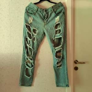 Jeans från Shein använda 2 ggr  Stor i midjan 