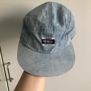 5panel keps surf  - 5panel keps från ett surfmärke. I nyskick i princip. 