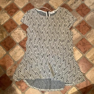 Svartvit partytopp - Svartvit partytopp