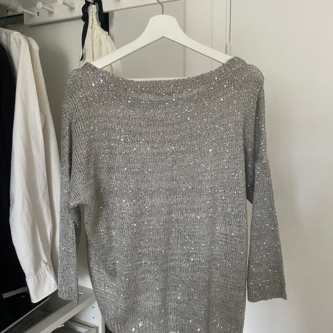 Glittrig Tröja - 90