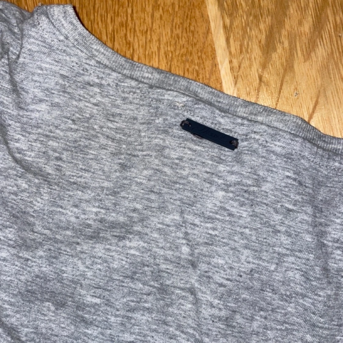 Diesel, grå oversize T-shirt med diagonal dragkedja, M - 91